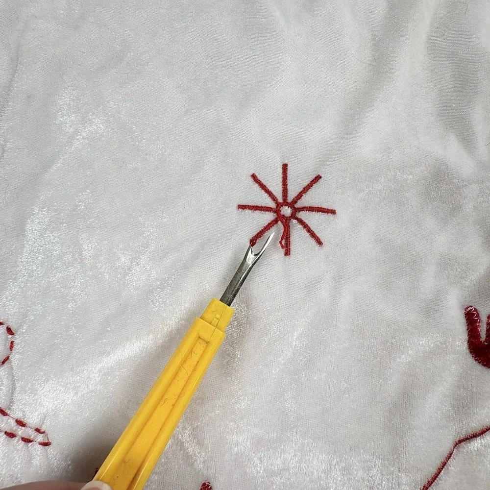 Y2K Christmas Tree Skirt Appliqued Embroidered Red Velvet White Santa Sleigh 47